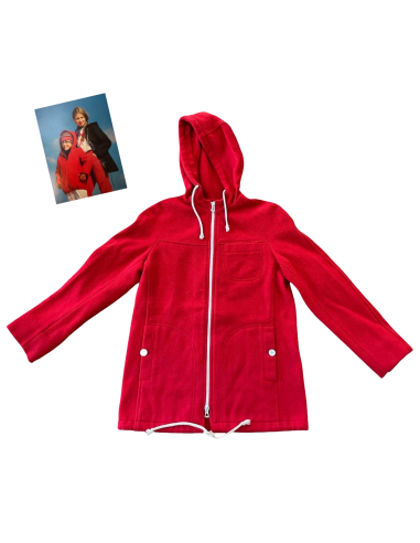 Manteau rouge à capuche - Seconde main Les magasins à Paris et en Île-de-France